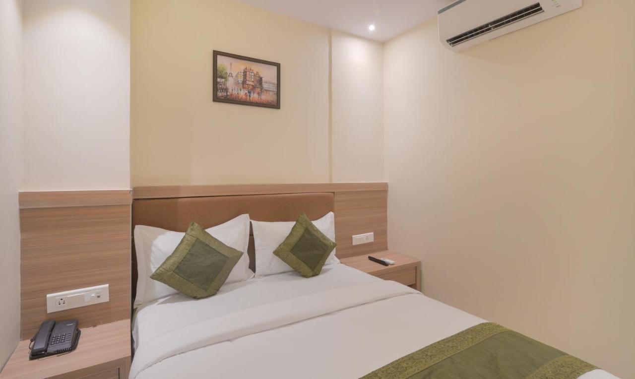 Hotel West Blue Mumbai Exterior foto