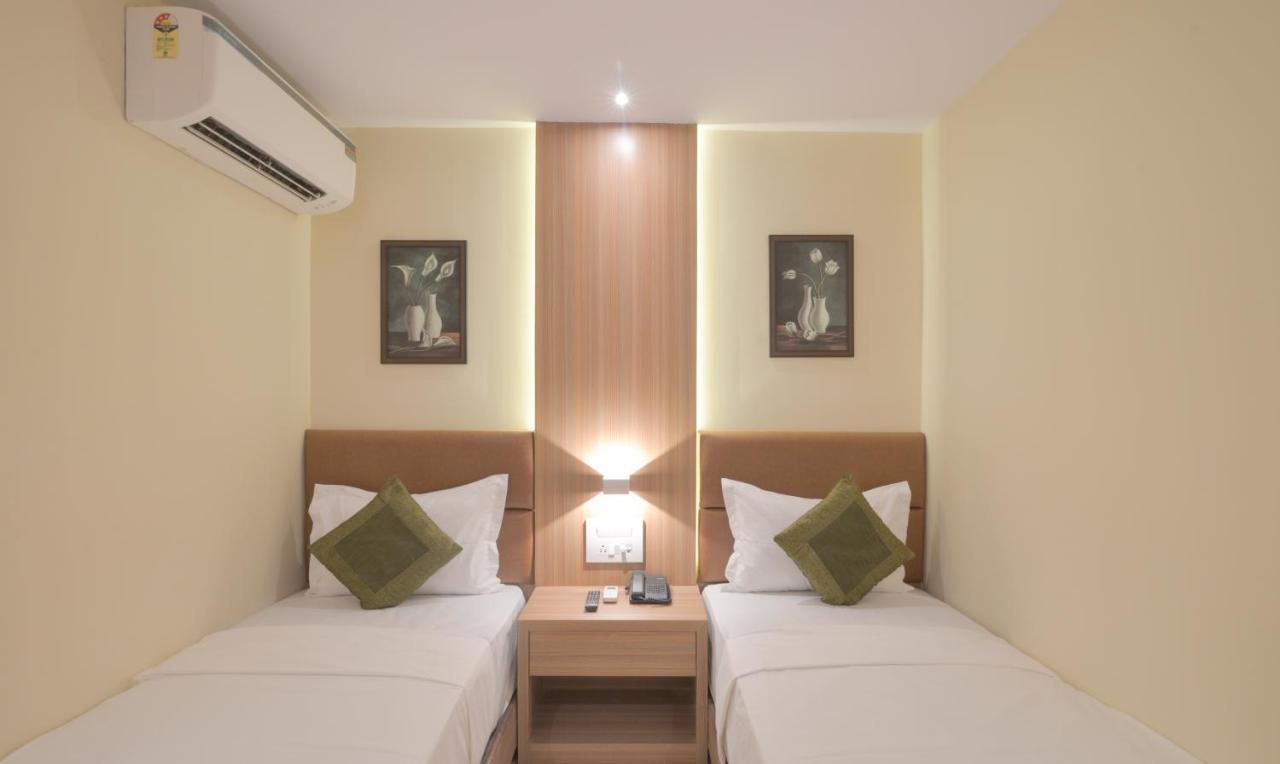 Hotel West Blue Mumbai Exterior foto